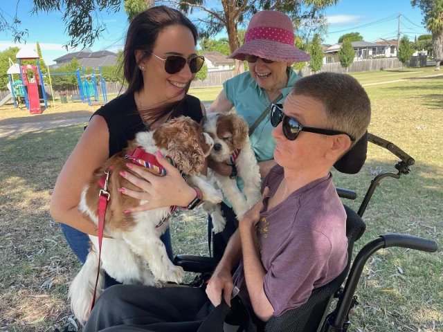 Gavin and Mel 💗 Enjoying the sunshine today 🌞😎