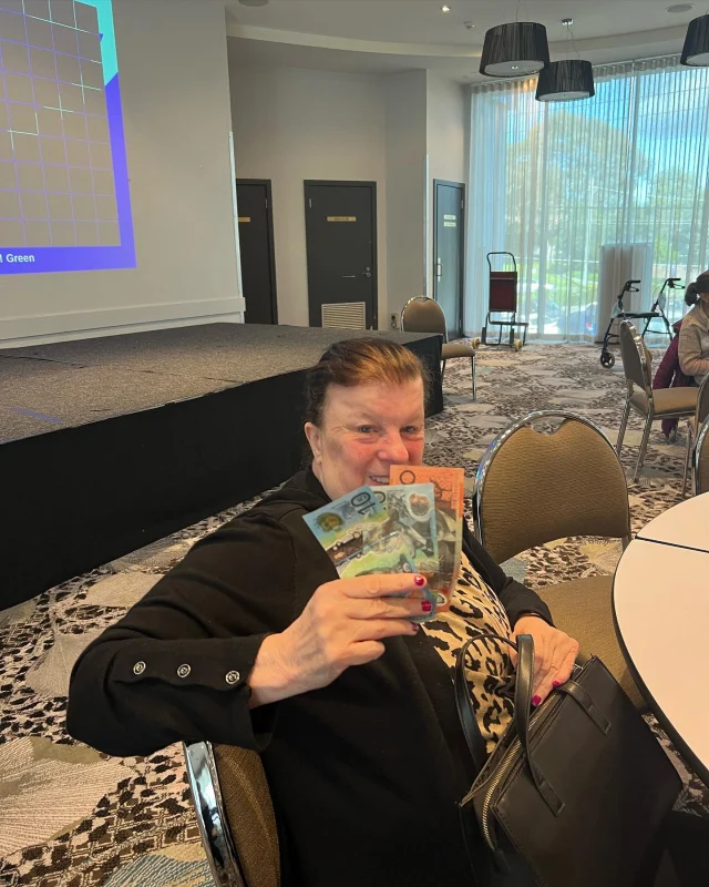 Winner winner!! BINGO @watsonia_rsl with Marilyn 💕